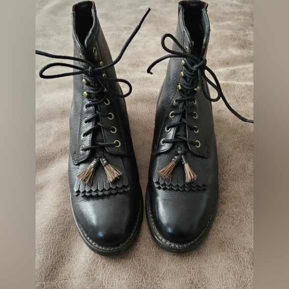 Ariat Shoes - Ariat leather women cobalt w/tassels roper boots